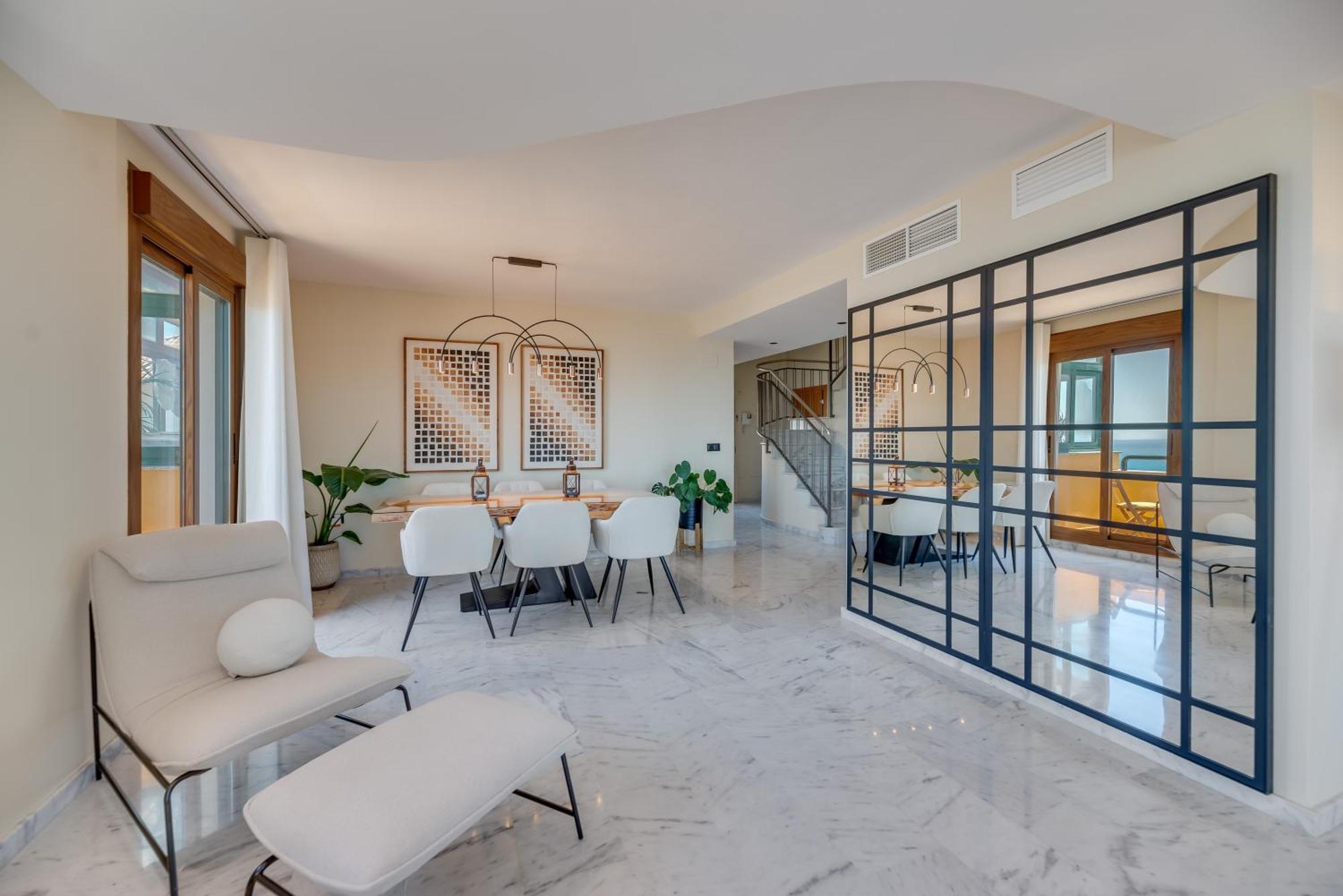 Apartmán Luxury 4Bdr Penthouse With Sea Views Benalmádena Exteriér fotografie