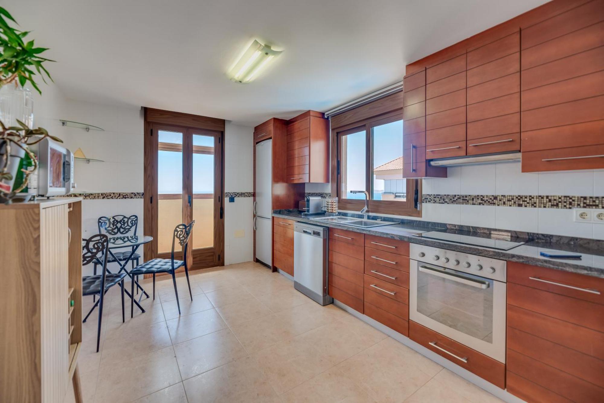 Apartmán Luxury 4Bdr Penthouse With Sea Views Benalmádena Exteriér fotografie