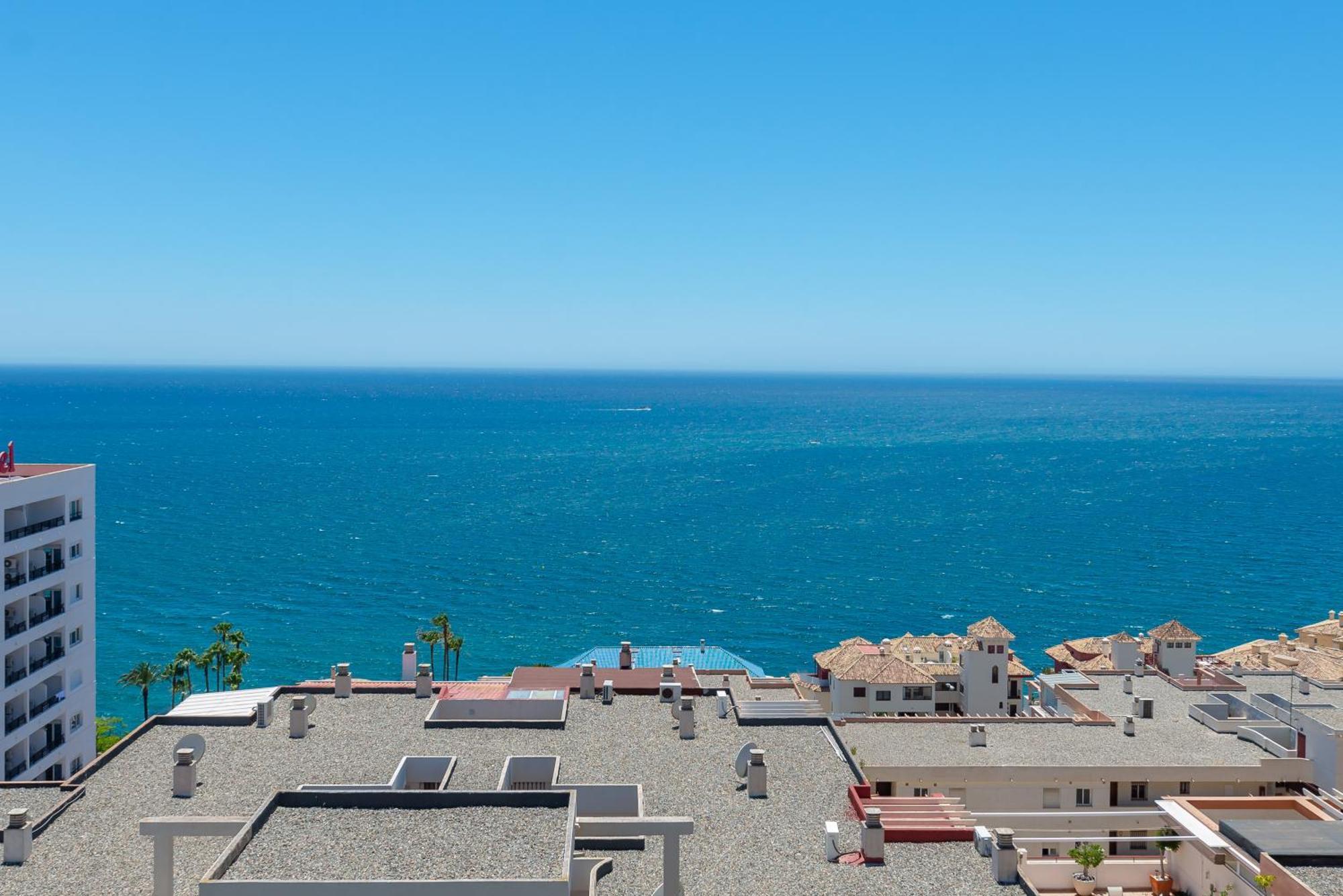 Apartmán Luxury 4Bdr Penthouse With Sea Views Benalmádena Exteriér fotografie